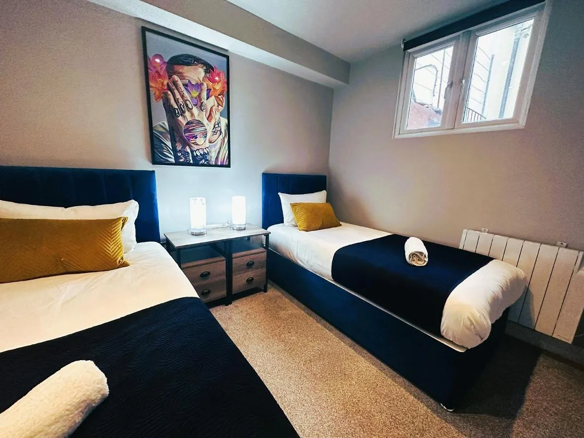 Flash Sale Funky Holiday Accommodation Central Brighton Sleep 16 Guests 0*,  United Kingdom